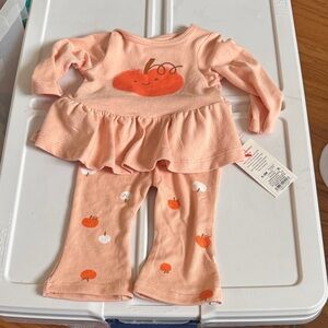 Cat and jack pumpkin outfit 0-3month NWT